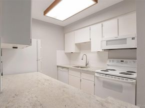 5770 E Warren Avenue 206, Denver CO 80222