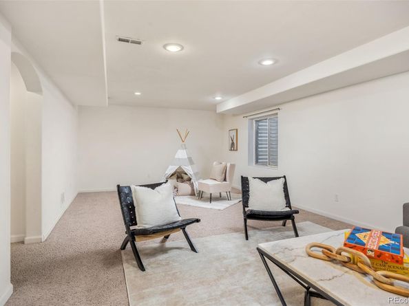 18899 E Whitaker Circle, Aurora CO 80015