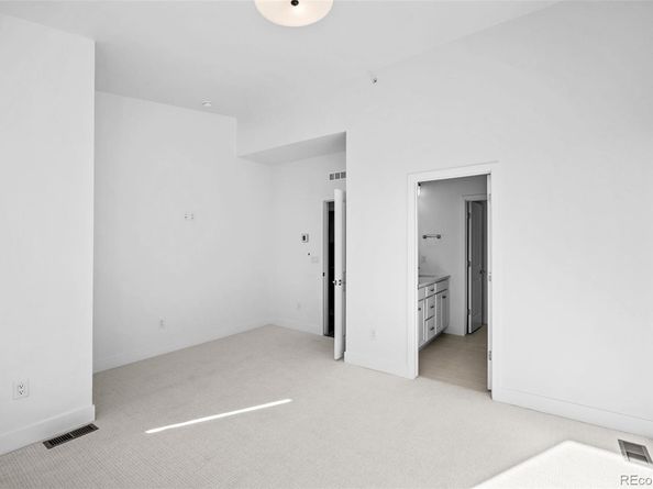 2676 W 68th Avenue, Denver CO 80221