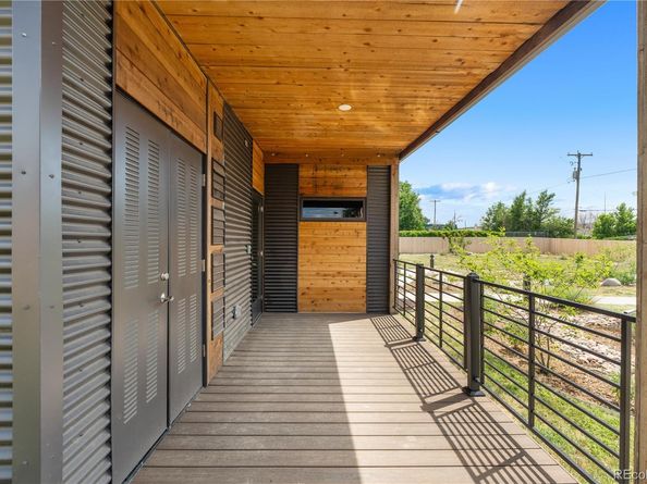 1959 Blackhawk Street, Aurora CO 80011