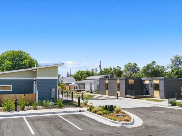 1959 Blackhawk Street, Aurora CO 80011