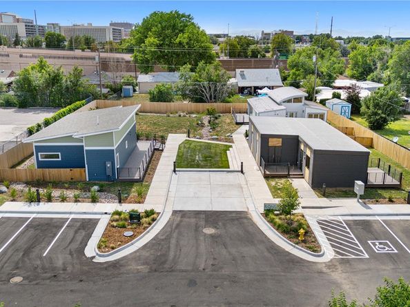 1959 Blackhawk Street, Aurora CO 80011