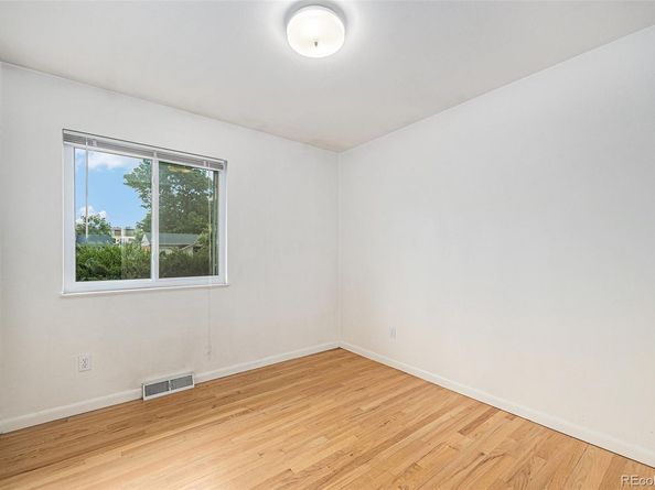 5502 E Center Avenue, Denver CO 80246