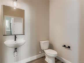 15527 W Washburn Drive, Lakewood CO 80228