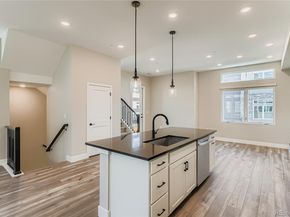 15527 W Washburn Drive, Lakewood CO 80228