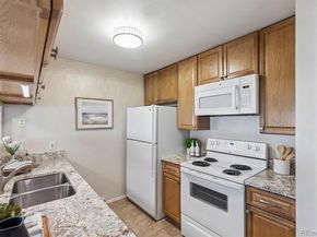 7700 W Glasgow Place 18D, Littleton CO 80128