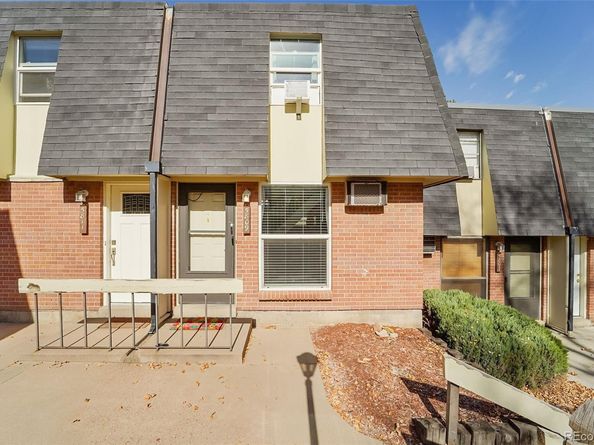 5809 S Pearl Street, Centennial CO 80121