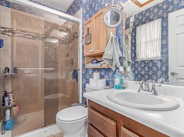 18206 E Loyola Drive, Aurora CO 80013
