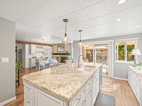 5561 S Telluride Court, Centennial CO 80015