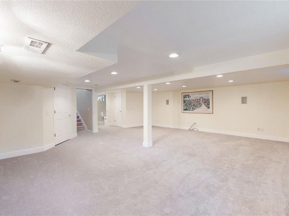 Undisclosed Address #6503860, Littleton CO 80128