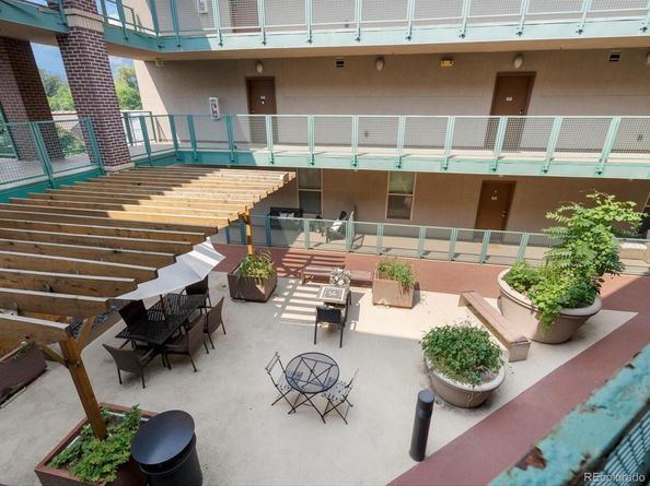 1313 S Clarkson Street 307, Denver CO 80210