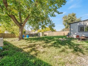 841 S Oakland Street, Aurora CO 80012