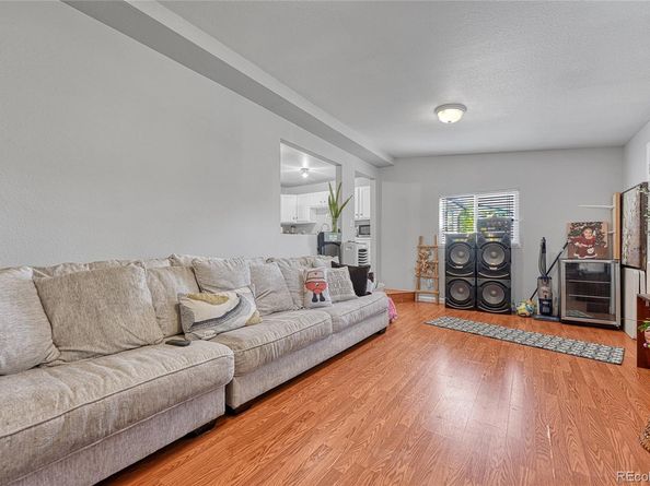 841 S Oakland Street, Aurora CO 80012