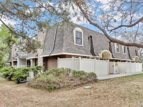 1350 S Idalia Street D, Aurora CO 80017
