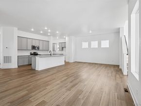 21048 E 63rd Avenue, Aurora CO 80019