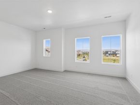 21048 E 63rd Avenue, Aurora CO 80019