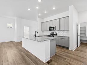 21048 E 63rd Avenue, Aurora CO 80019
