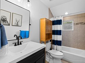 3425 W 35th Avenue, Denver CO 80211
