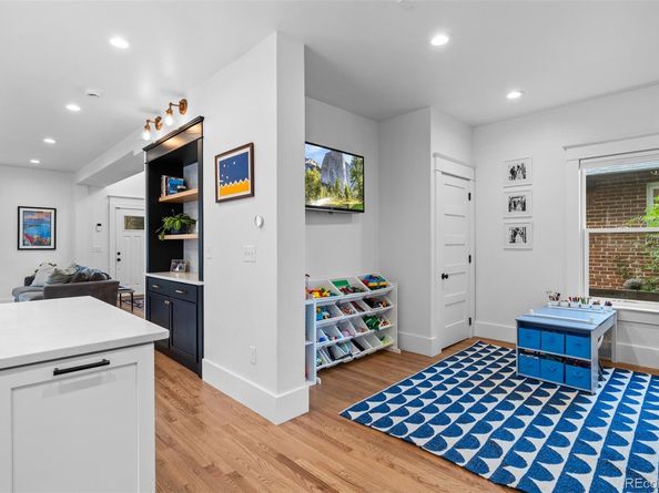 3425 W 35th Avenue, Denver CO 80211