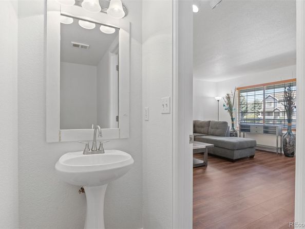 1387 S Danube Court 105, Aurora CO 80017