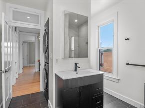 2952 Champa Street, Denver CO 80205