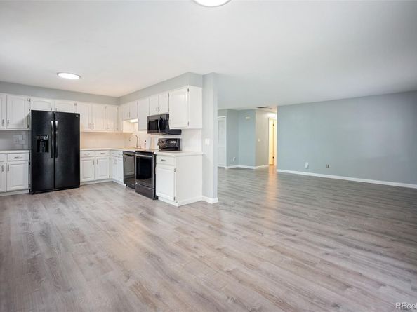 7659 S Holland Way, Littleton CO 80128