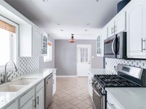 1207 S Kendall Court, Lakewood CO 80232