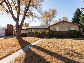 1207 S Kendall Court, Lakewood CO 80232