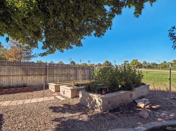 3127 S Mobile Way, Aurora CO 80013