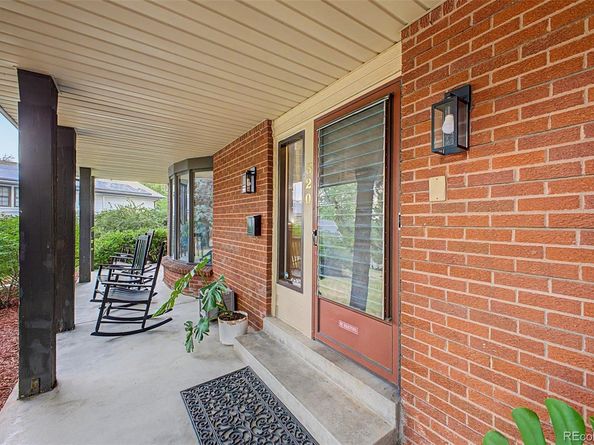 320 Oswego Court, Aurora CO 80010