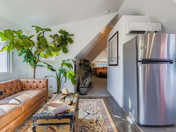 854 N Clarkson Street, Denver CO 80218