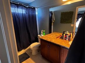 Undisclosed Address #4939514, Aurora CO 80015