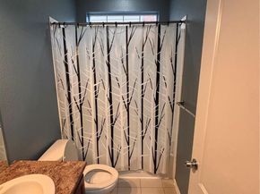 Undisclosed Address #4939514, Aurora CO 80015