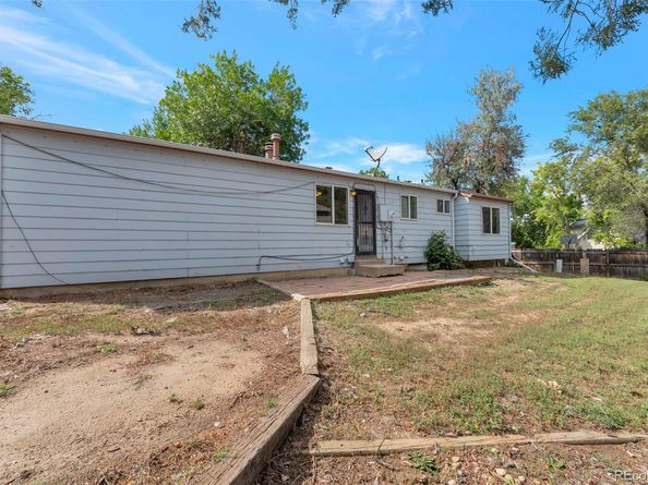 3984 S Pitkin Way, Aurora CO 80013