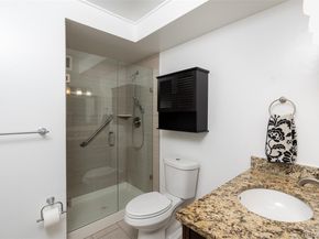 650 S Alton Way 10C, Denver CO 80247