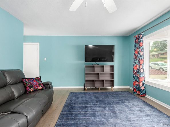 2733 S Vrain Street, Denver CO 80236