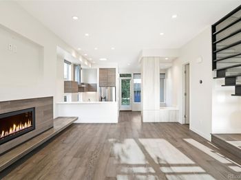 2659 S Cherokee Street