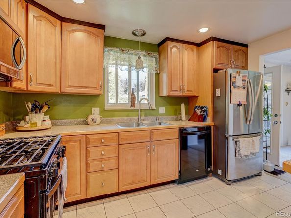 9737 W Arizona Avenue, Lakewood CO 80232