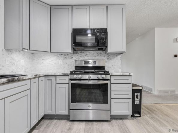 20601 E Buchanan Drive, Aurora CO 80011