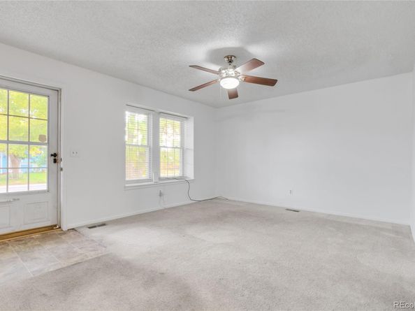 20601 E Buchanan Drive, Aurora CO 80011