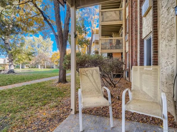 1302 S Parker Road 120, Denver CO 80231