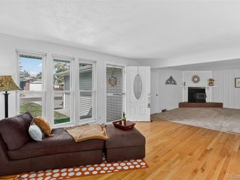 4964 W 61st Drive