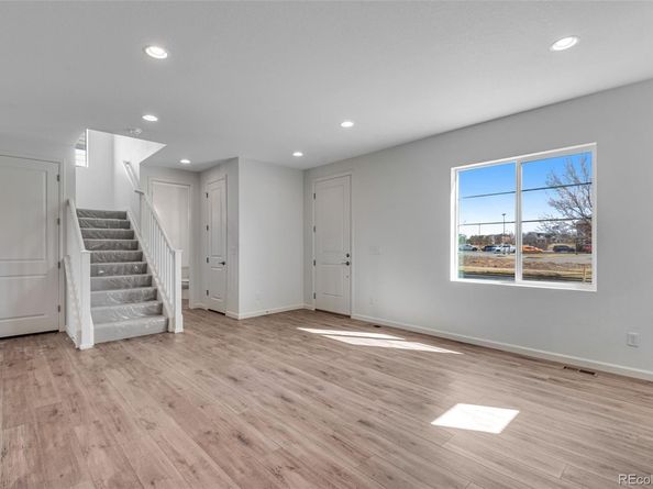17841 Parkside Drive N, Commerce City CO 80022