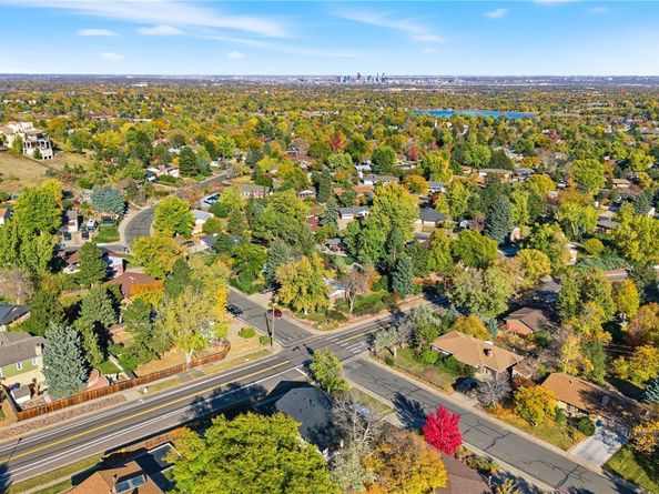 1501 S Welch Circle, Lakewood CO 80228