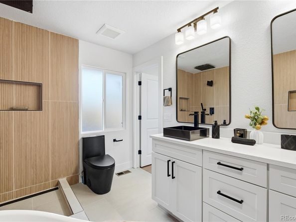 1501 S Welch Circle, Lakewood CO 80228