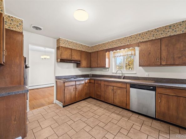 11820 W 30th Place, Lakewood CO 80215