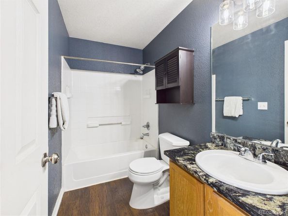 5357 S Picadilly Way, Aurora CO 80015