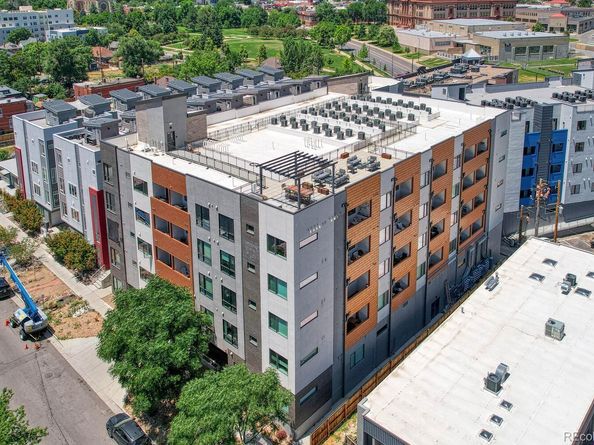 2729 W 28th Avenue 401, Denver CO 80211