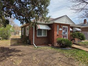 1558 Spruce Street, Denver CO 80220