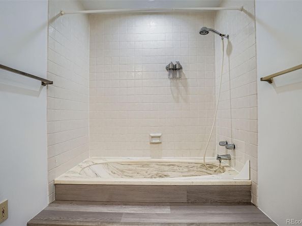 2052 S Worchester Way, Aurora CO 80014